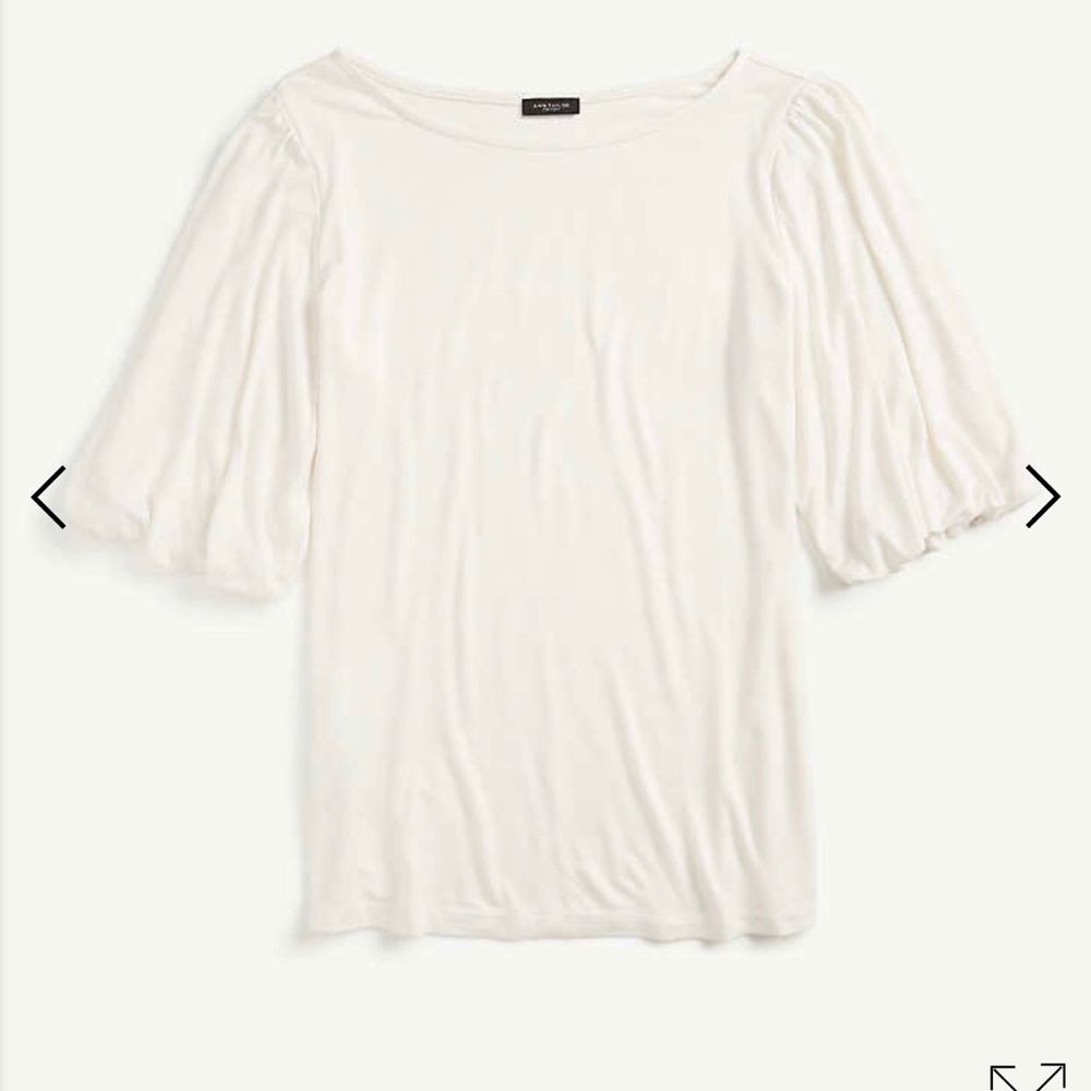 ATF Bubble Sleeve Top